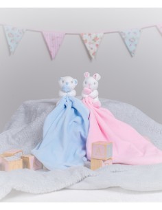 M-MM700-Baby Animal Comforter With Rattle 2